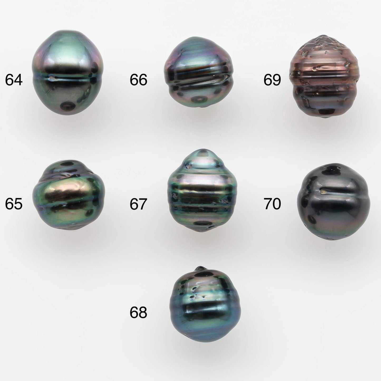 8-9mm Tahitian Pearl in Natural Color with High Luster and Minor Blemishes, One Piece Undrilled for Making Jewelry, SKU # 2582TH