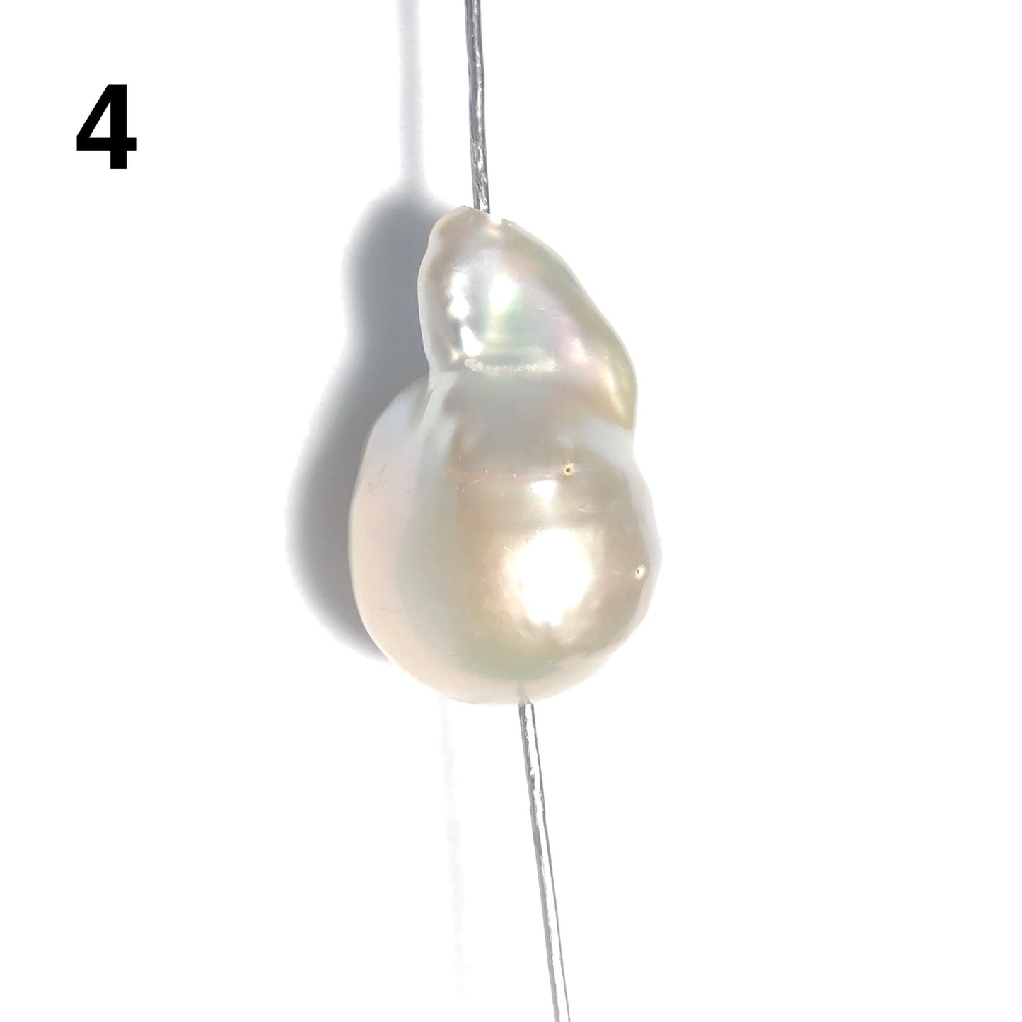 Baroque Pearls 14-17mm, Single Piece, White Color. BAR_S032