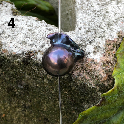 Baroque Pearls 13-14mm Single Piece, Peacock Blue.  BAR_S015