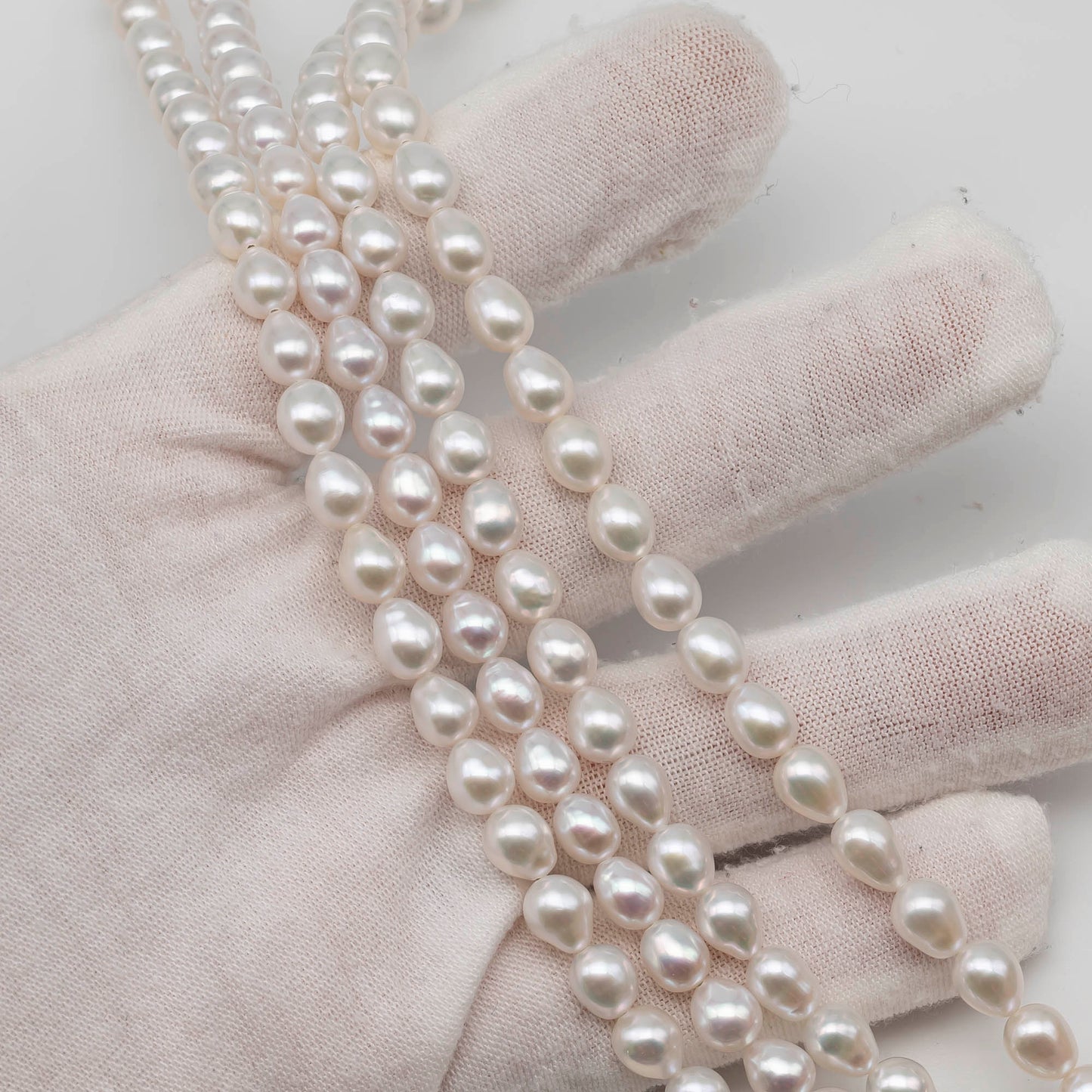 5-5.5mm or 6-7mm Rice Pearl in Natural White Color with High Lusters, Teardrop Shape Full Strand for Jewelry Making or Breading, SKU # 2439FW