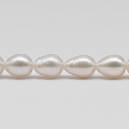 5-5.5mm or 6-7mm Rice Pearl in Natural White Color with High Lusters, Teardrop Shape Full Strand for Jewelry Making or Breading, SKU # 2439FW