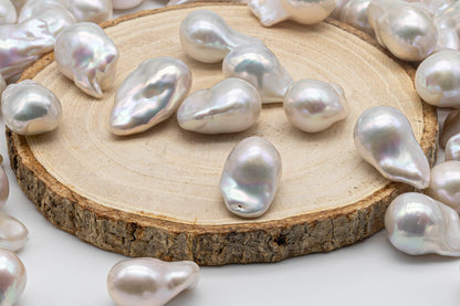 Loose white Freshwater Baroque Pearl.