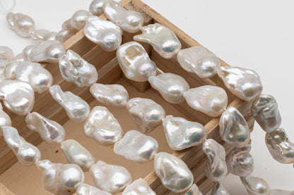 15-20mm x22-30mm Baroque Pearl in Full Strand, Large White Freshwater Pearl for Jewelry Making, SKU # 2786BA