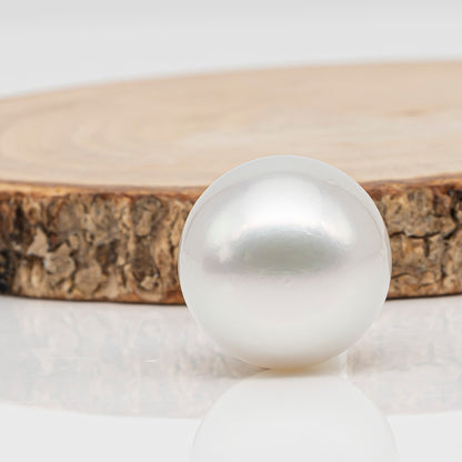 17.7mm Australian White South Sea Pearl, Round Undrilled Loose Pearl, High Luster, Rare Large Size, Jewelry Making, SKU # 3352WS