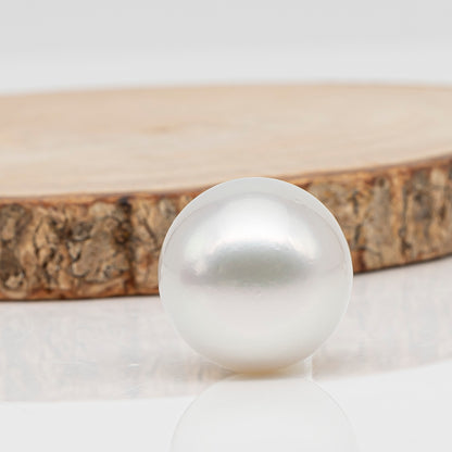 17.7mm Australian White South Sea Pearl, Round Undrilled Loose Pearl, High Luster, Rare Large Size, Jewelry Making, SKU # 3352WS