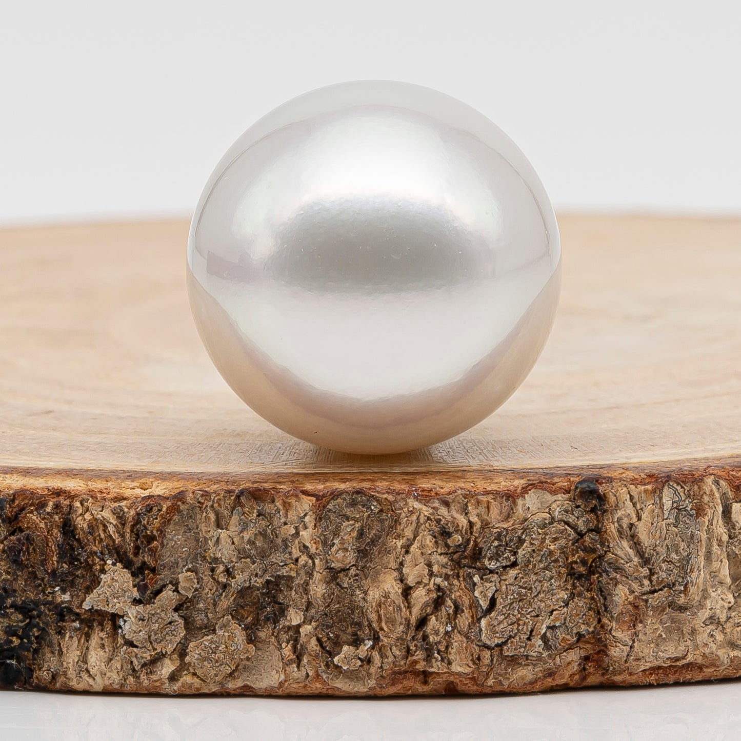 17.7mm Australian White South Sea Pearl, Round Undrilled Loose Pearl, High Luster, Rare Large Size, Jewelry Making, SKU # 3352WS