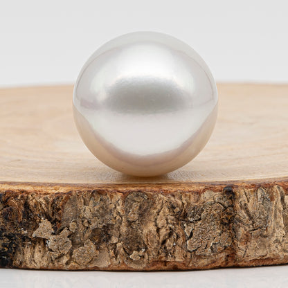 17.7mm Australian White South Sea Pearl, Round Undrilled Loose Pearl, High Luster, Rare Large Size, Jewelry Making, SKU # 3352WS
