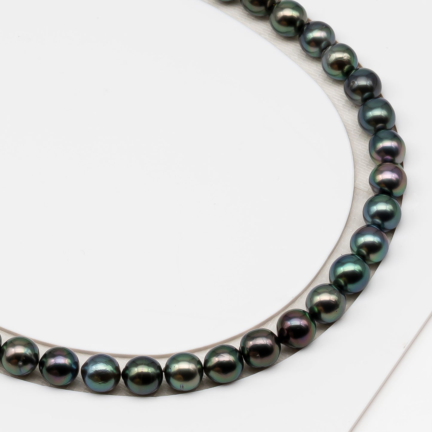 8-9mm Tahitian Pearl in Full Strand (No Hole), Natural Colors , Temporarily Strung Black Pearls for Jewelry Making, SKU # 3227TH
