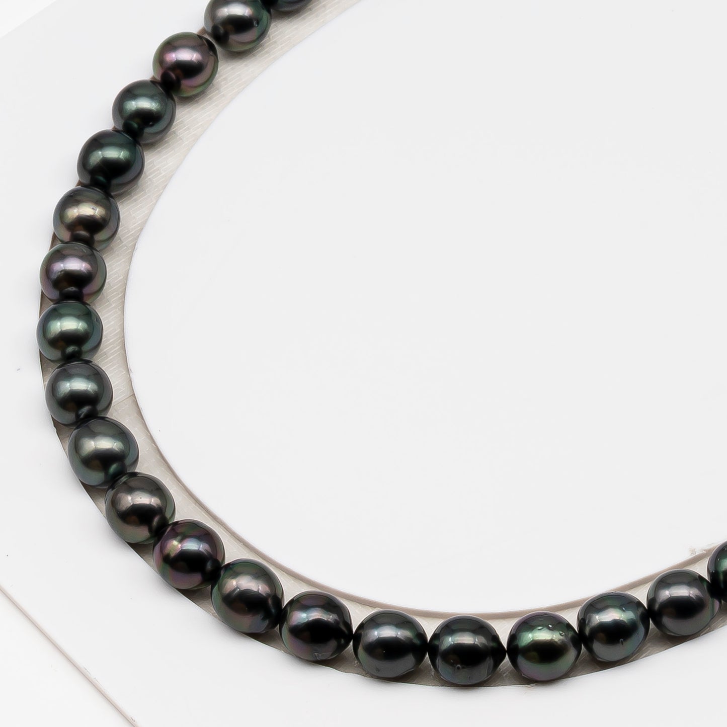 8-9mm Tahitian Pearl in Full Strand (No Hole), Natural Colors , Temporarily Strung Black Pearls for Jewelry Making, SKU # 3229TH