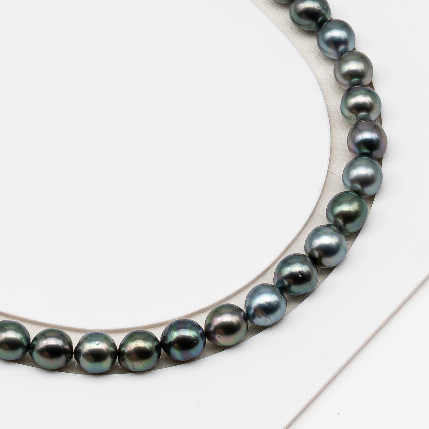 8-9mm Tahitian Pearl in Full Strand (No Hole), Natural Colors , Temporarily Strung Black Pearls for Jewelry Making, SKU # 3230TH