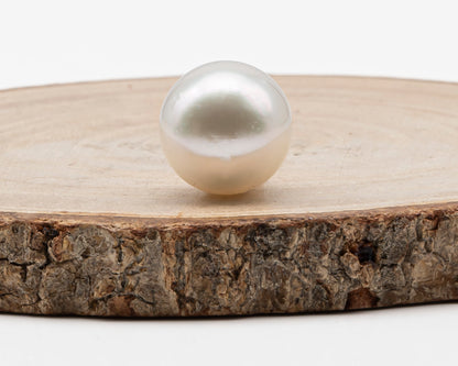 14-15mm White South Sea Pearl Round with  Natural Color, One Piece Loose Undrilled for Jewelry Making, SKU # 3238WS