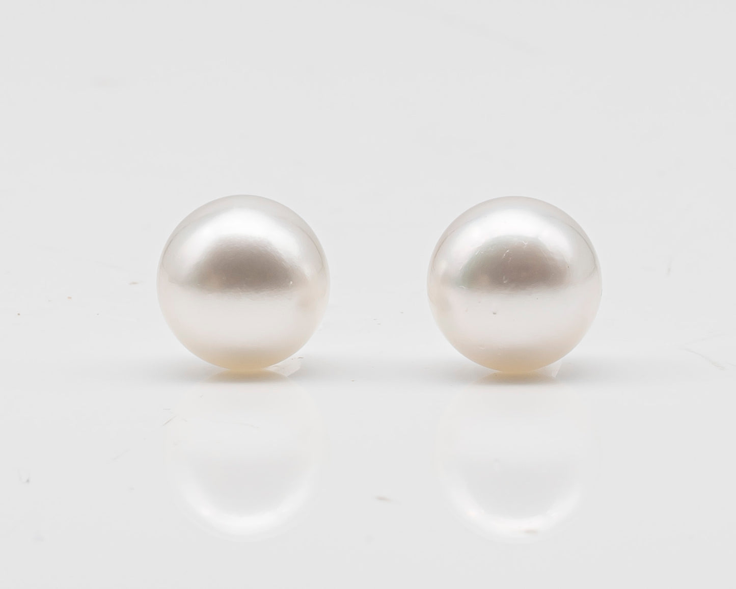 12.2mm Matched Pair Round White South Sea Pearl, Undrilled with Natural Color for Jewelry Making , SKU # 3233WS