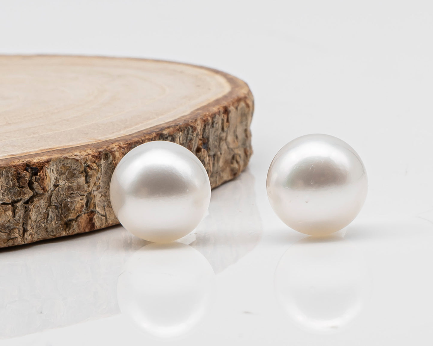 12.2mm Matched Pair Round White South Sea Pearl, Undrilled with Natural Color for Jewelry Making , SKU # 3233WS