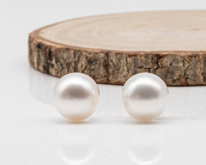 13.5mm Matched Pair Round White South Sea Pearl, Undrilled with Natural Color for Jewelry Making , SKU #3235WS