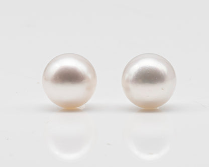 13.5mm Matched Pair Round White South Sea Pearl, Undrilled with Natural Color for Jewelry Making , SKU #3235WS