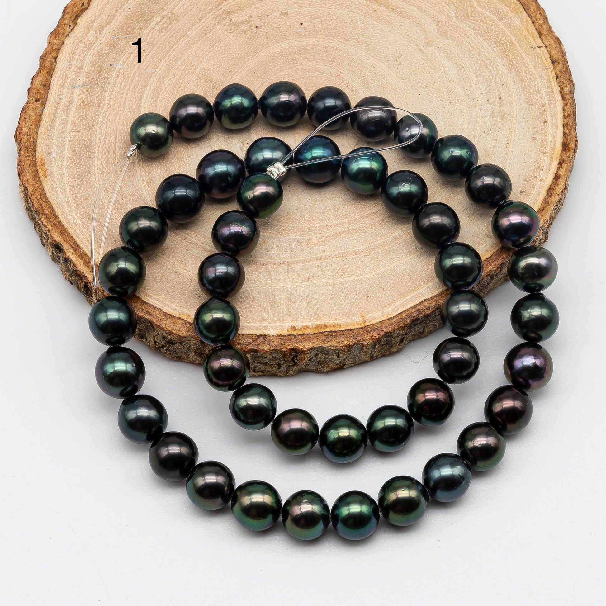 1st strand of Tahitian Pearl