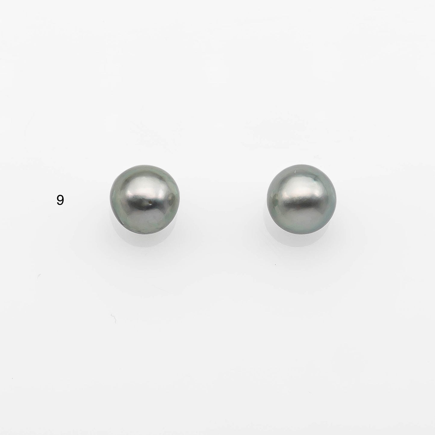 8-9mm Matching Pair Tahitian Pearl in High Luster, Undrilled for Making Earring or Pendant, SKU # 2351TH