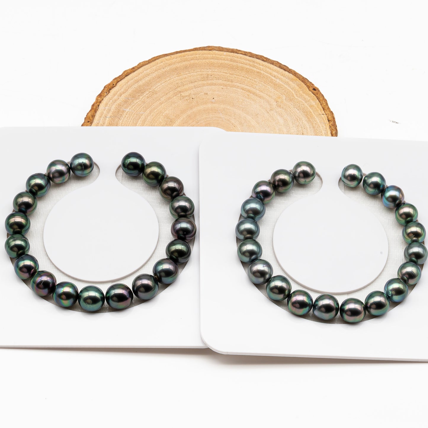 9-10mm Tahitian Pearl Short Strand (No Hole), Near Round or Drop with High Luster and Natural Colors, SKU # 3194TH