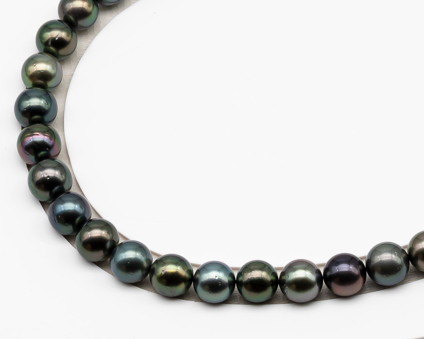 11-12mm Round Tahitian Pearl in Full Strand (No Hole), Natural Colors , Temporarily Strung Black Pearls for Jewelry Making, SKU # 3278TH