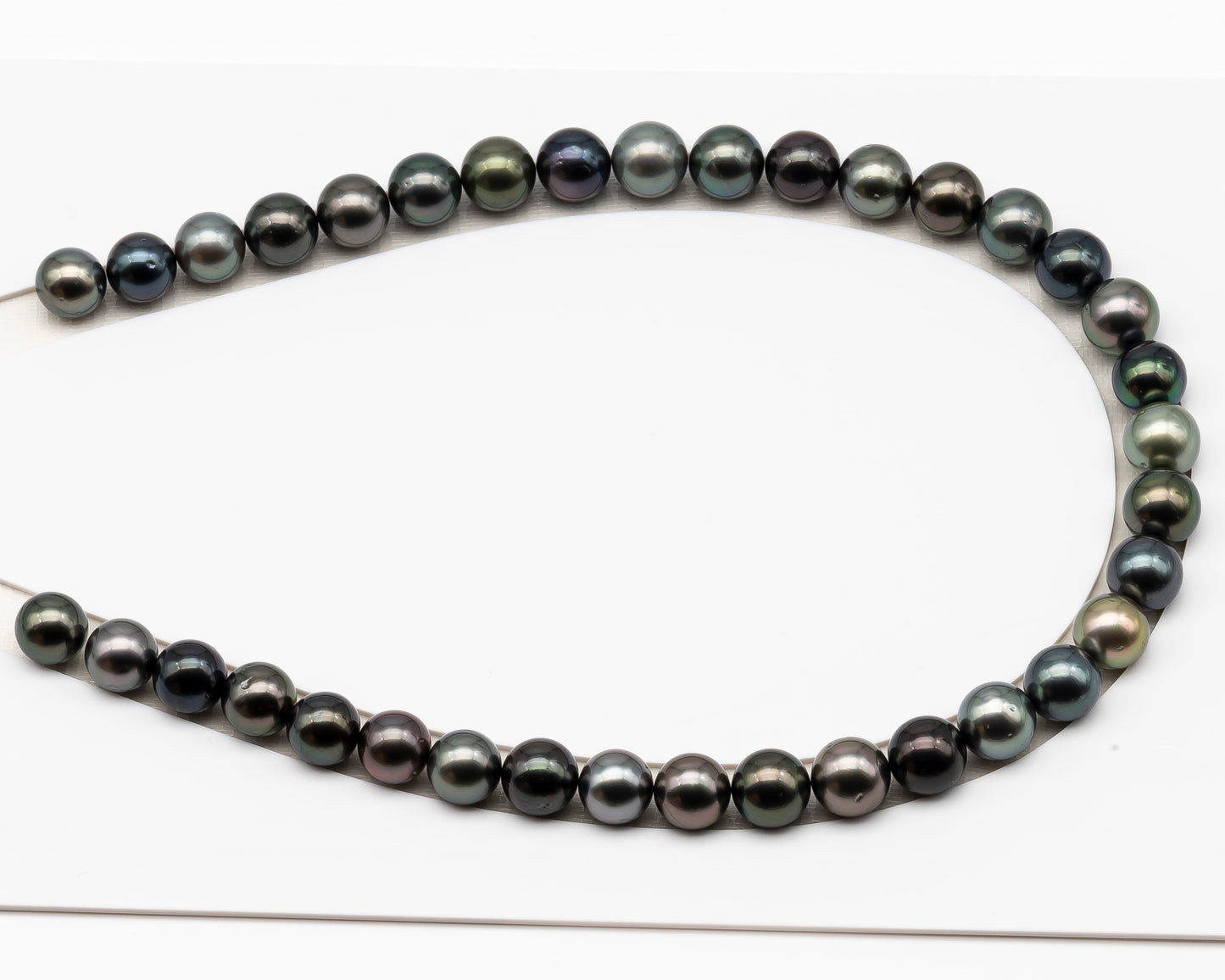 11-12mm Round Tahitian Pearl in Full Strand (No Hole), Natural Colors , Temporarily Strung Black Pearls for Jewelry Making, SKU # 3279TH