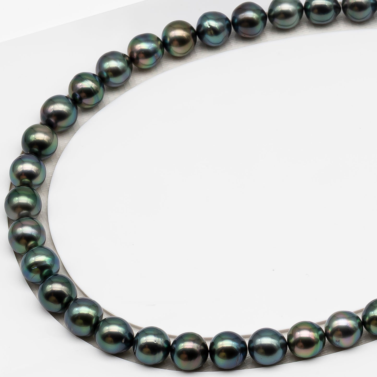 10-11mm Tahitian Pearl in Full Strand (No Hole), Natural Colors , Temporarily Strung Black Pearls for Jewelry Making, SKU # 3305TH