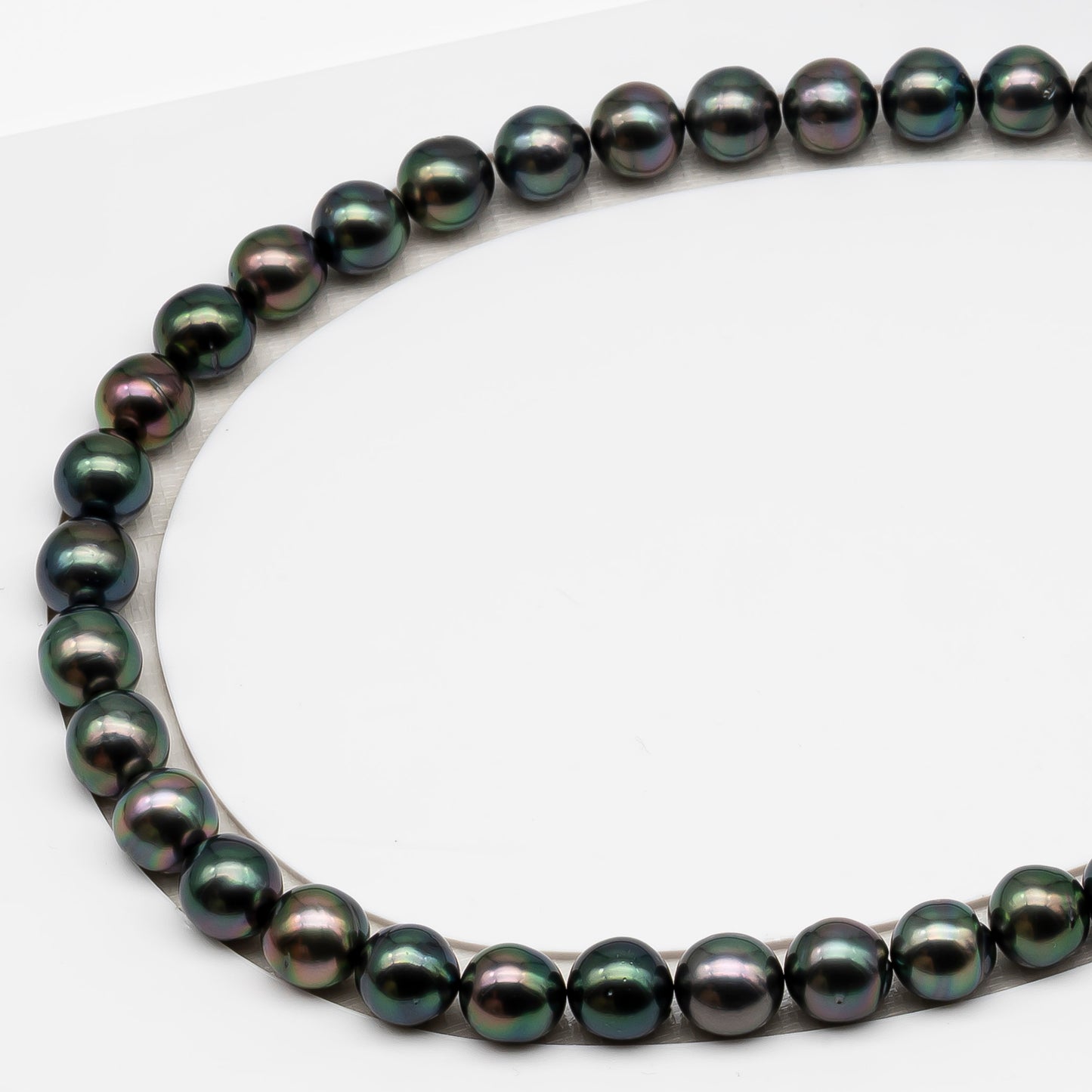 10-11mm Tahitian Pearl in Full Strand (No Hole), Natural Colors , Temporarily Strung Black Pearls for Jewelry Making, SKU # 3306TH