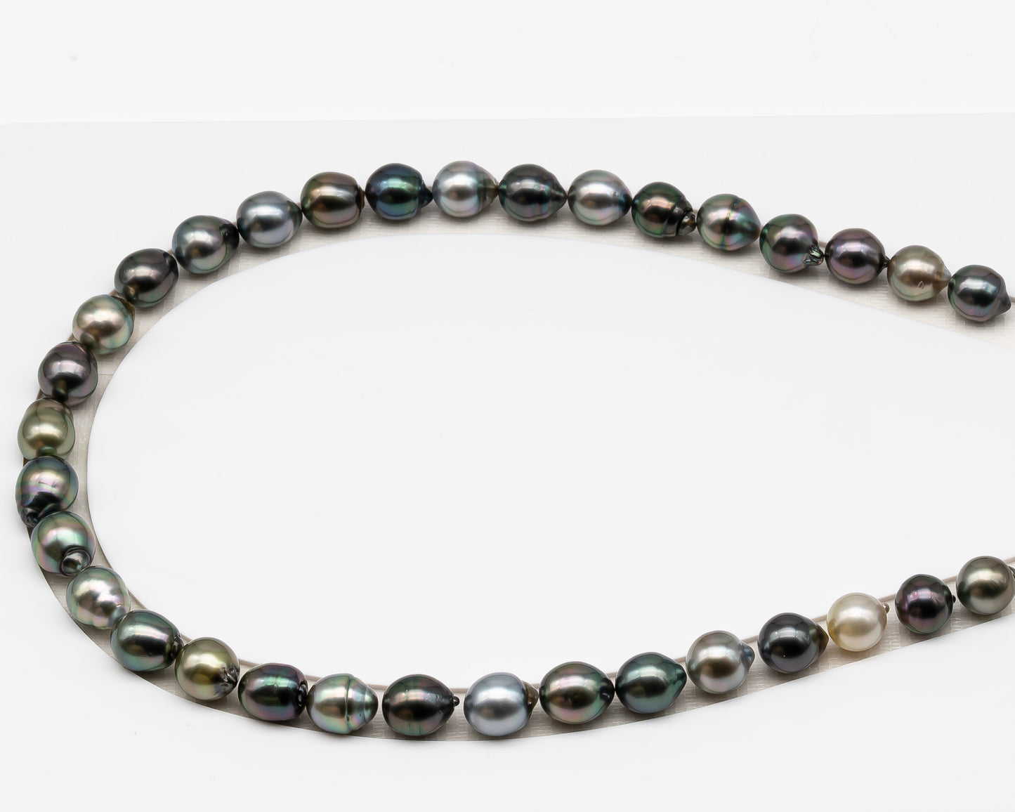 10-11mm Tahitian Pearl in Full Strand (No Hole), Natural Colors , Temporarily Strung Black Pearls for Jewelry Making, SKU # 3309TH