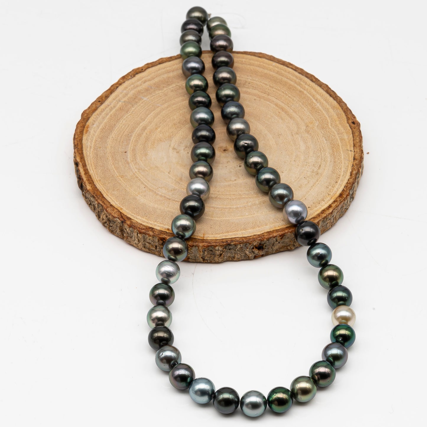 8-9mmmm Tahitian Pearl in Full Strand, Natural Colors with High Luster, Temporarily Strung Black Pearls for Jewelry Making, SKU # 3003TH