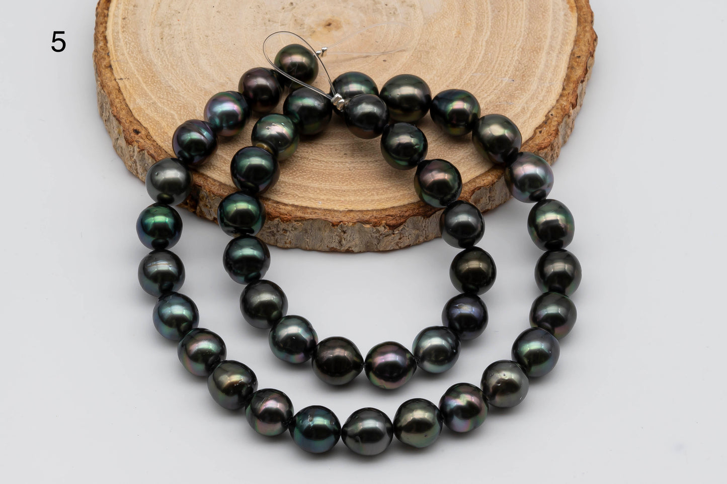 8-9mm Tahitian Pearl in Natural Color and High Luster in Near Round Full Strand for Beading or Jewelry Making, SKU #1309TH