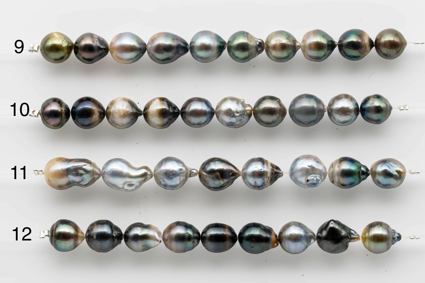 Tahitian Pearl teardrop in 4 inch strand.