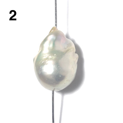 Baroque Pearls 14-17mm, Single Piece, White Color. BAR_S032