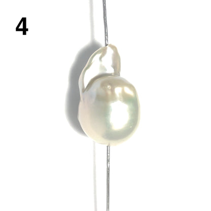 Baroque Pearls 14-17mm, Single Piece, White Color. BAR_S032