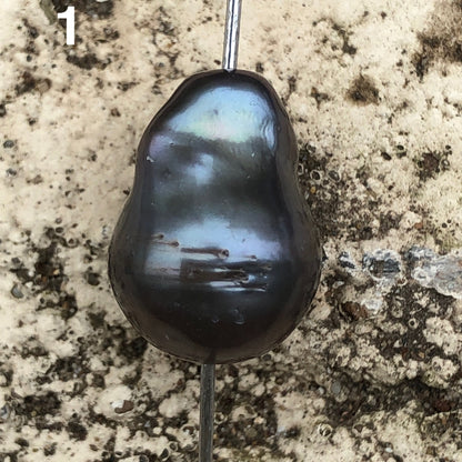Baroque Pearls 11-12mm, Single Piece, Peacock Blue Color.  BAR_S023