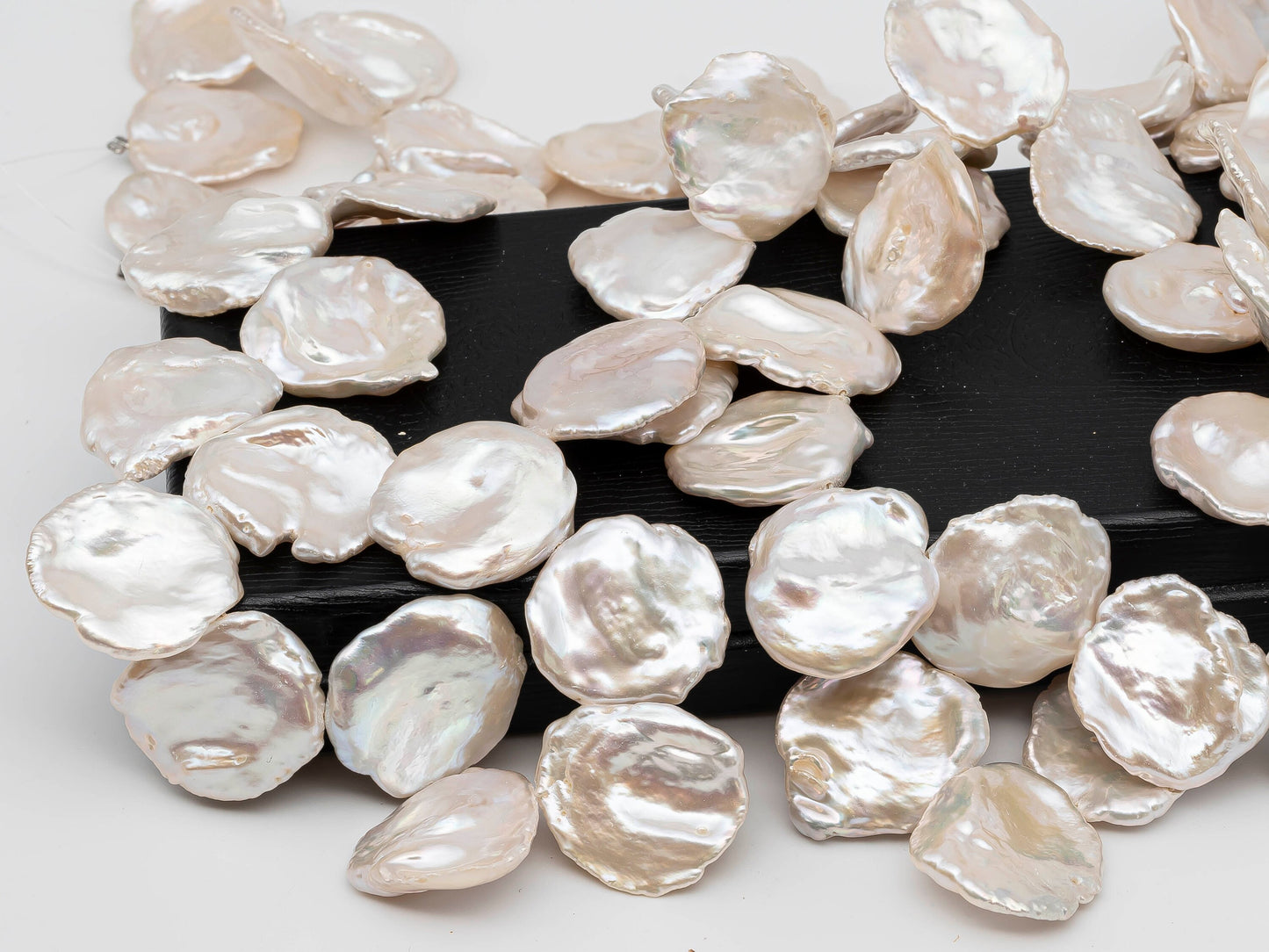 XL Cornflake Freshwater Pearl with Nice Luster and Uniform Shape in 19-23mm for Beading or Jewelry Making, SKU # 1258CF