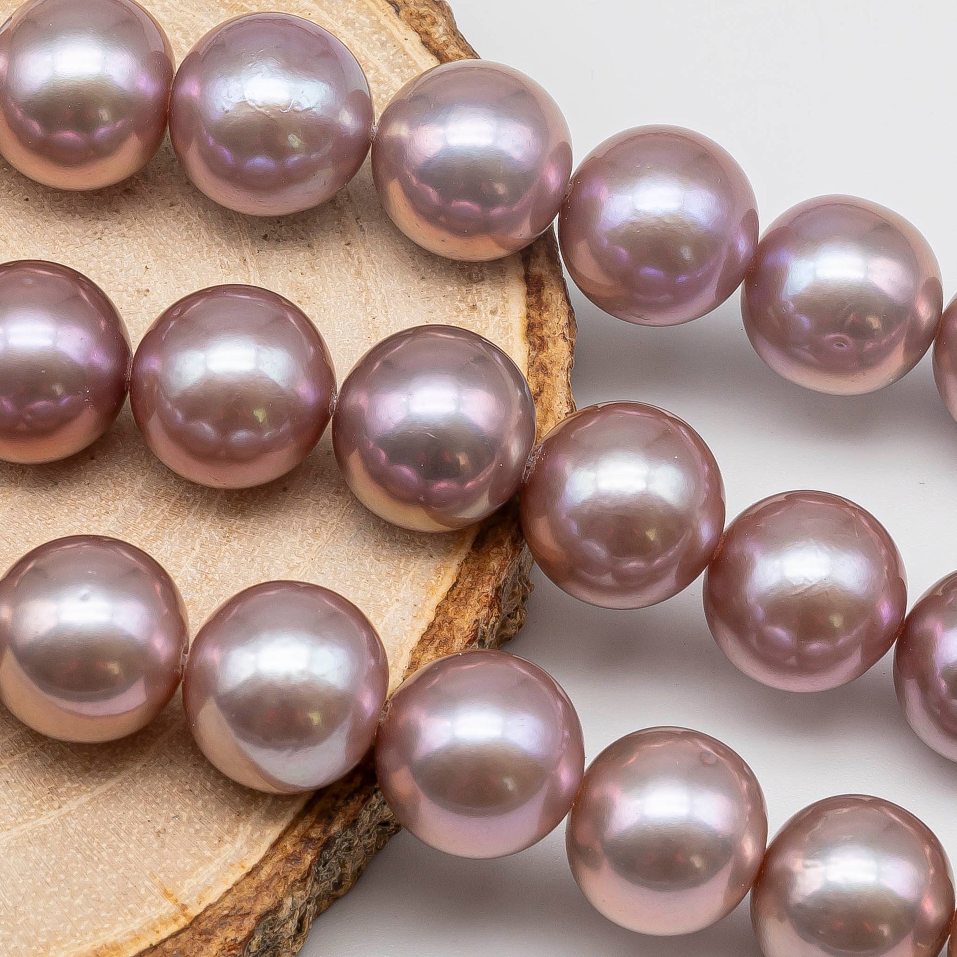 Freshwater Edison Pearl Strand