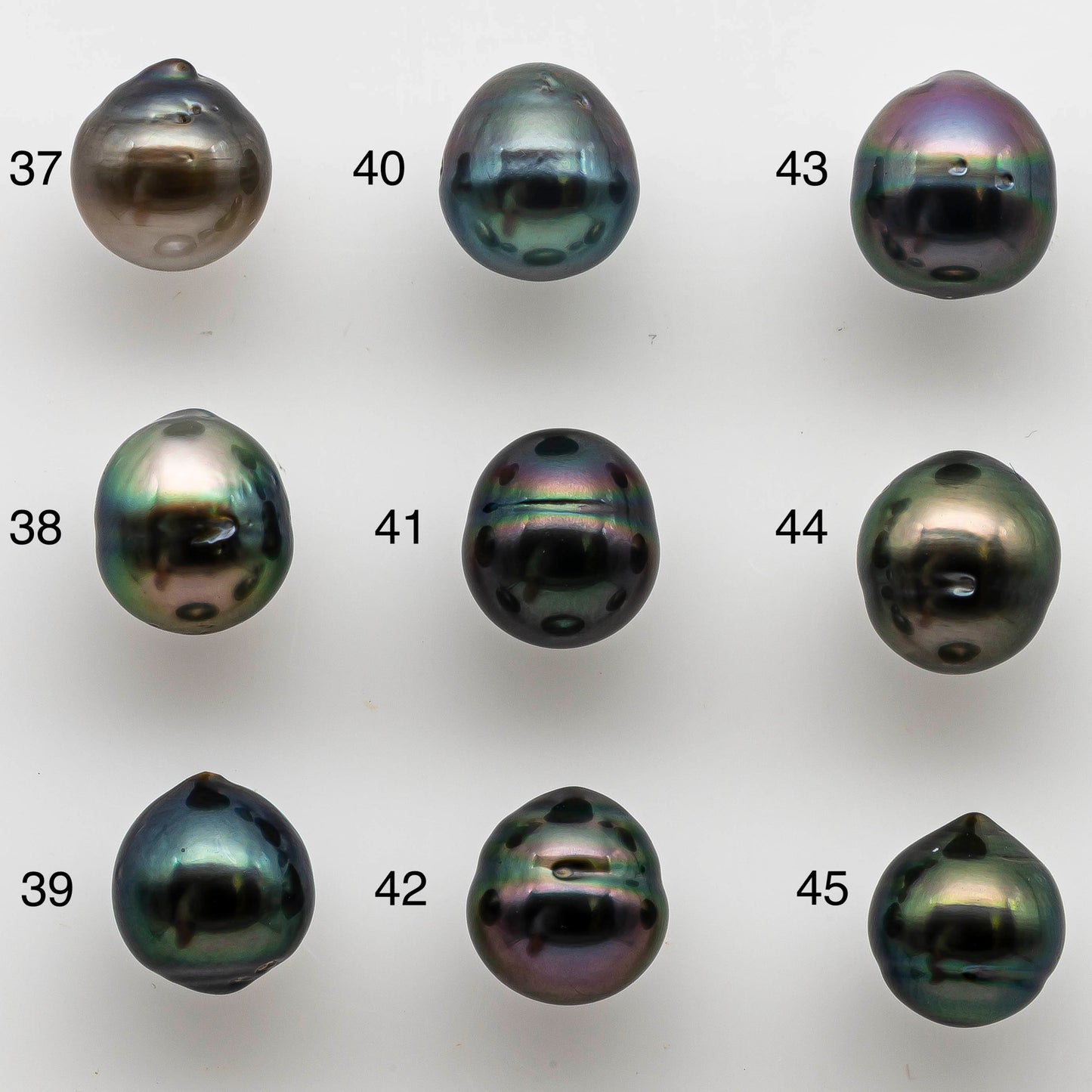 8-9mm Teardrop Tahitian Pearl Loose Undrilled in Natural Color with Nice Luster and Blemish, One Single Piece, SKU # 1458TH